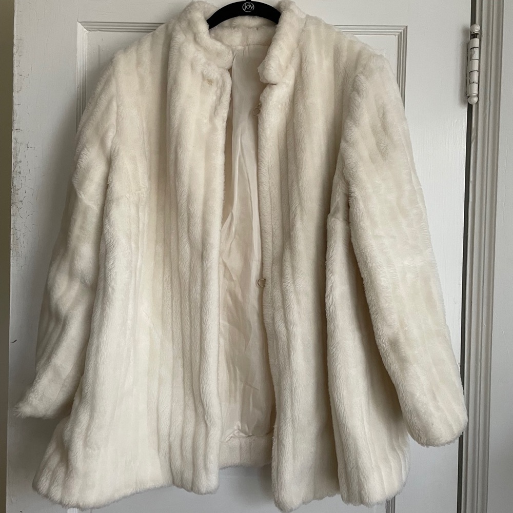 Vintage Faux fur coat